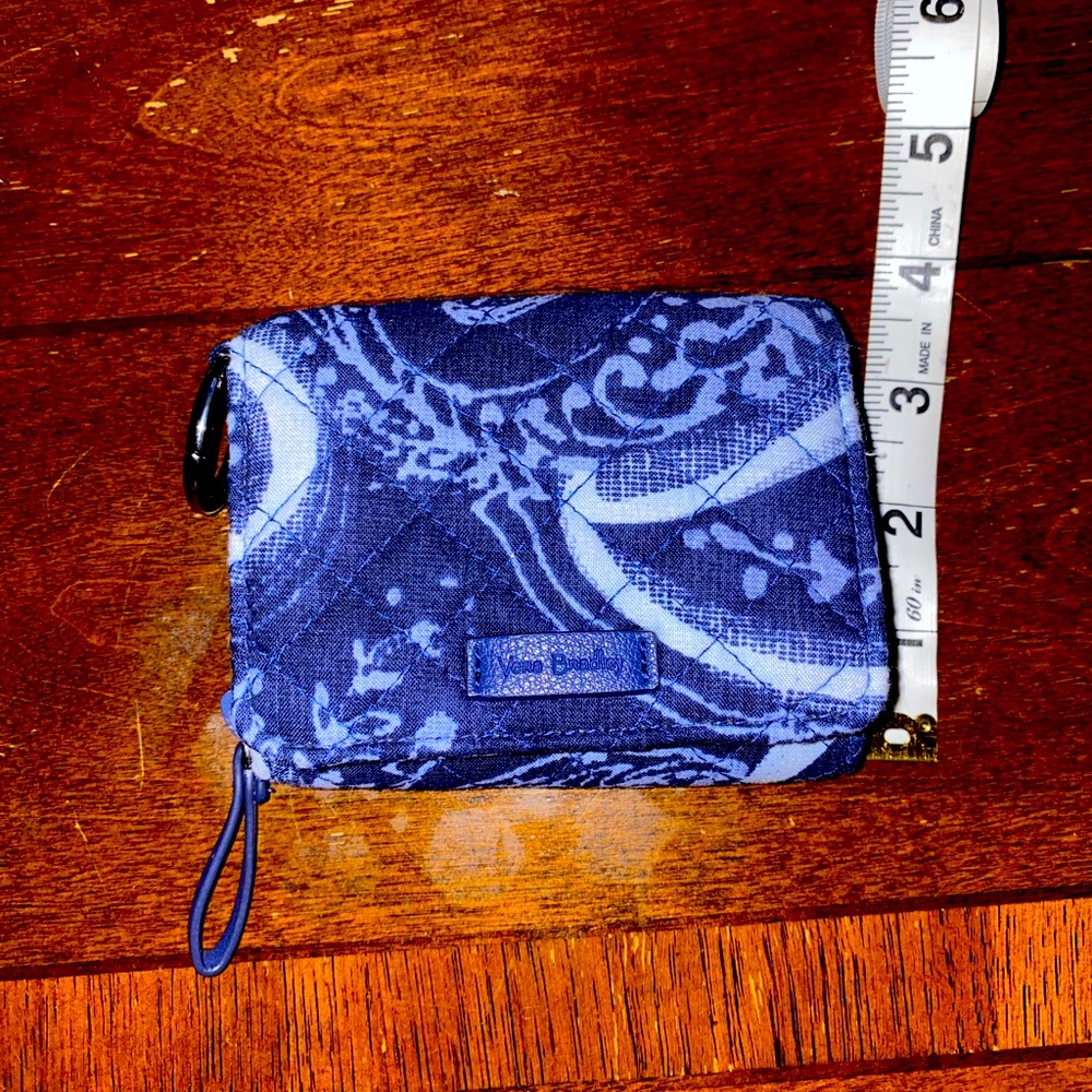 Vera Bradley Wallet - EUC